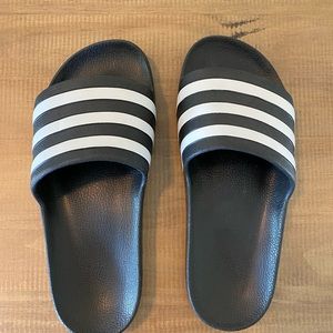 Adidas Adilette slides Size 6